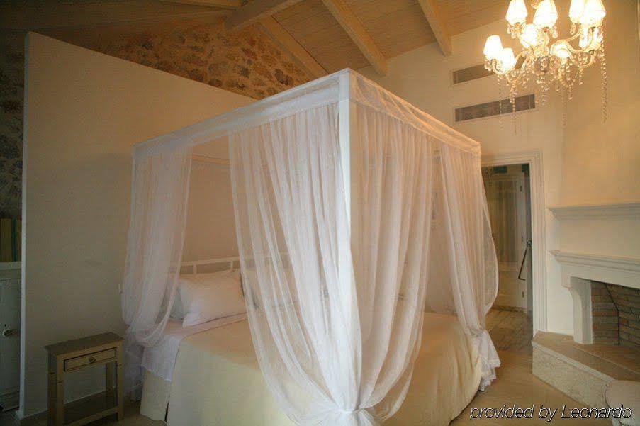 Hotel The Aigli à Lefkáda Chambre photo