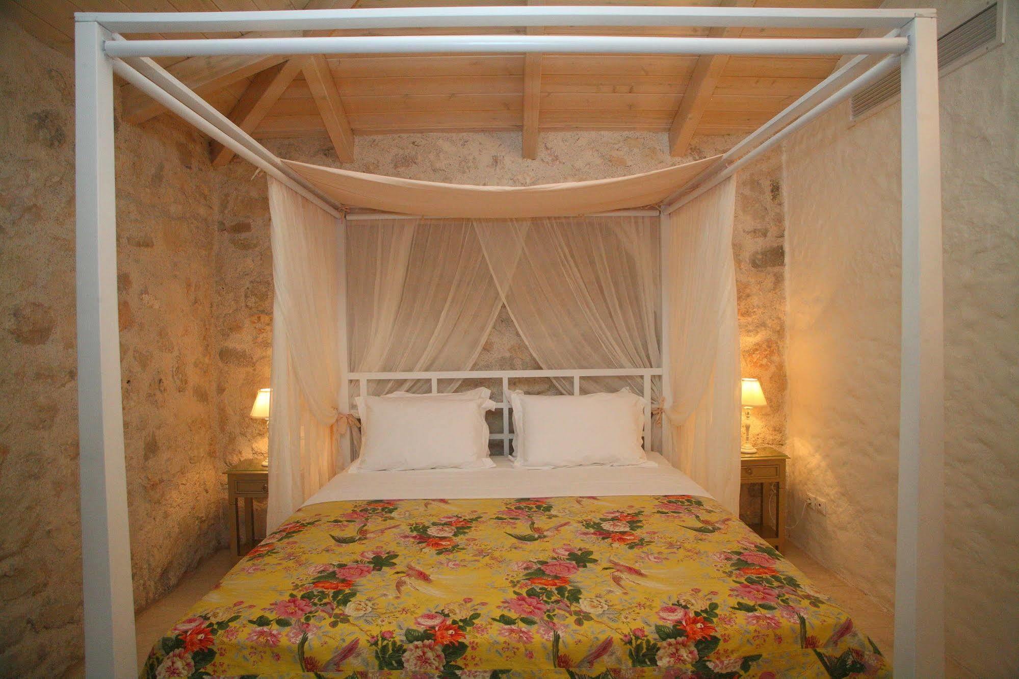Hotel The Aigli à Lefkáda Extérieur photo