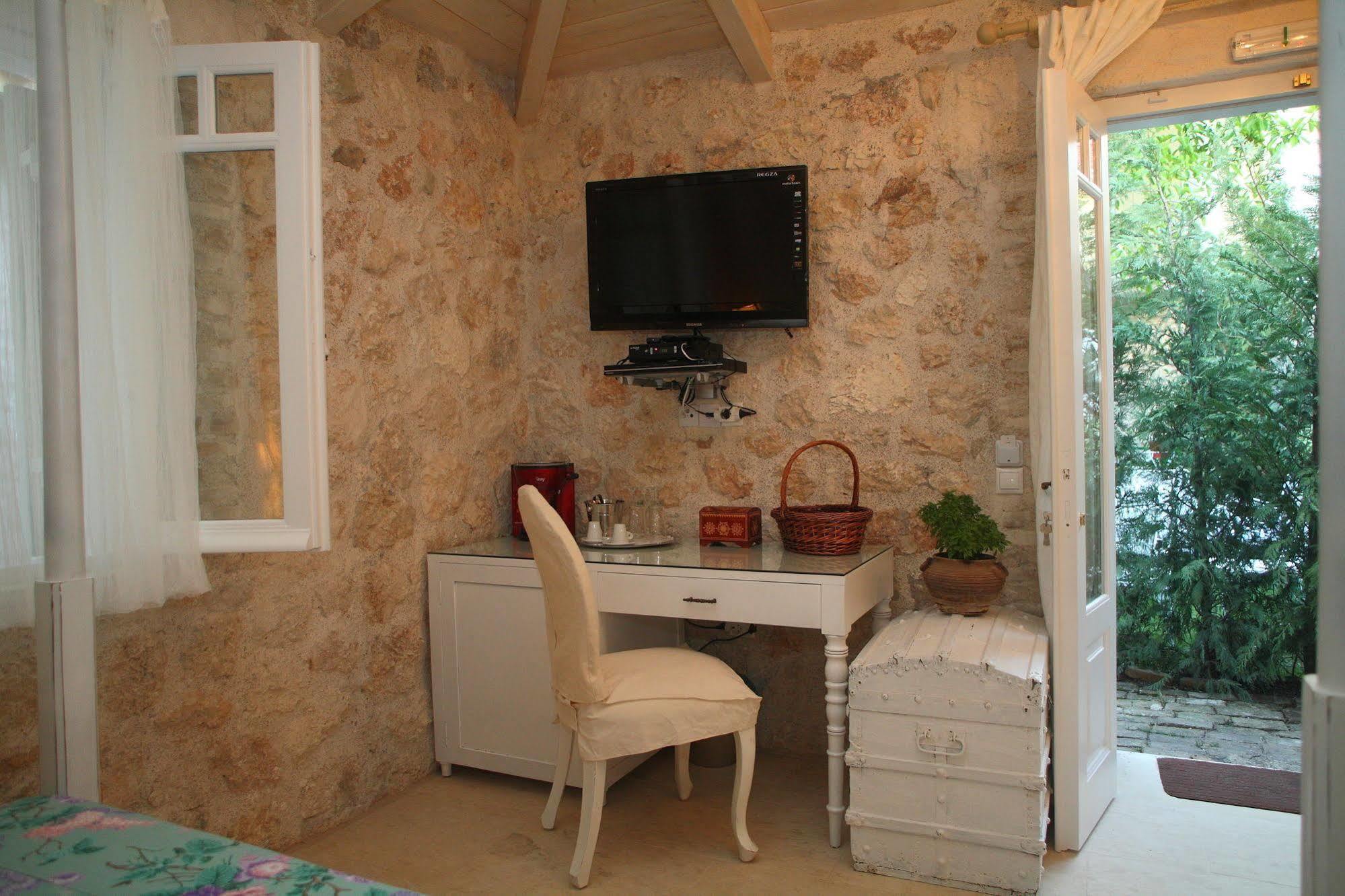 Hotel The Aigli à Lefkáda Extérieur photo