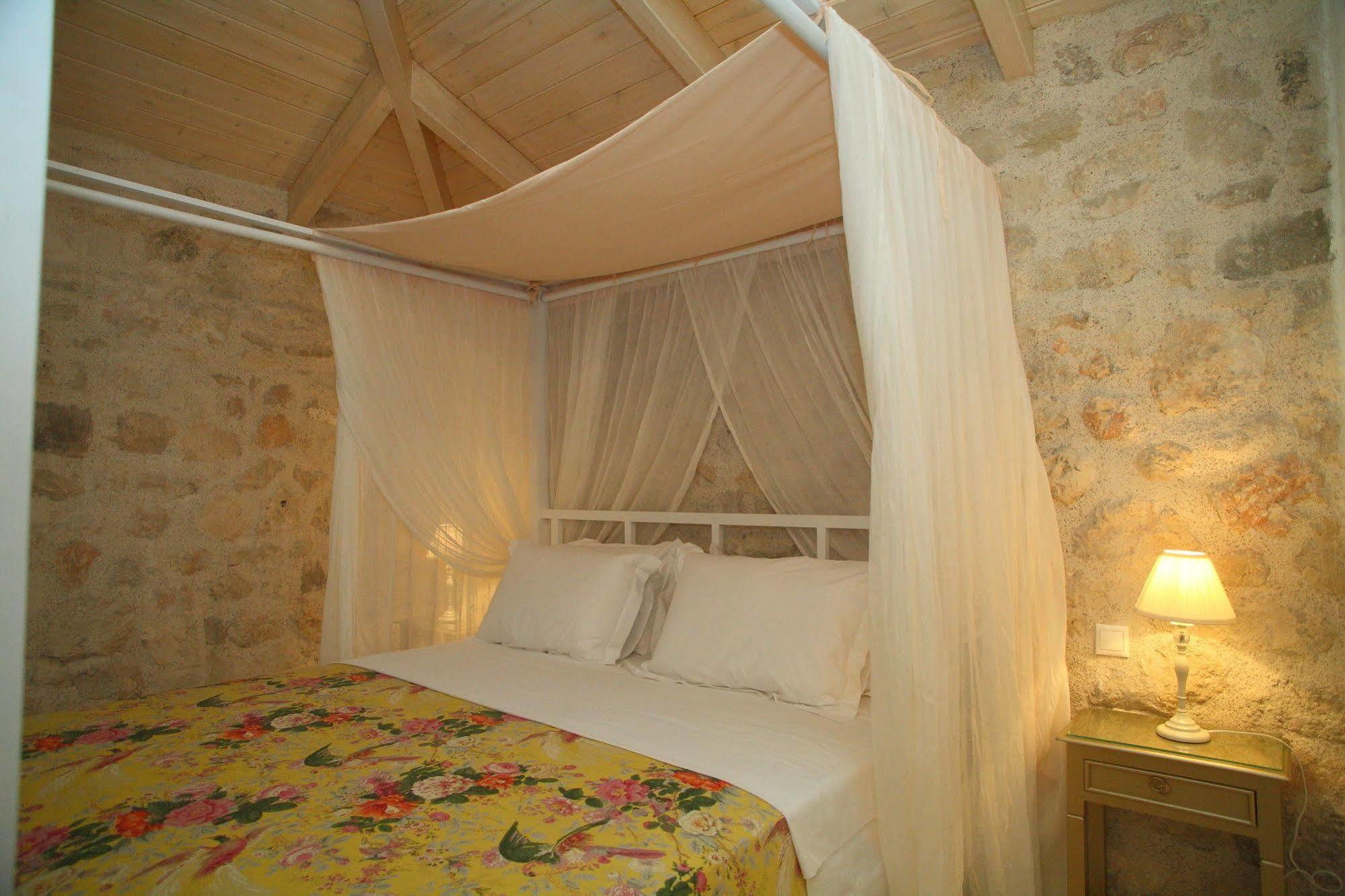 Hotel The Aigli à Lefkáda Extérieur photo